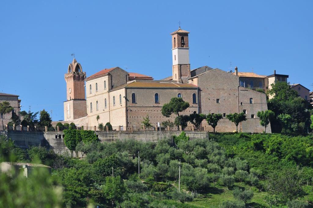 La Rue Bed & Breakfast Tortoreto Exterior photo